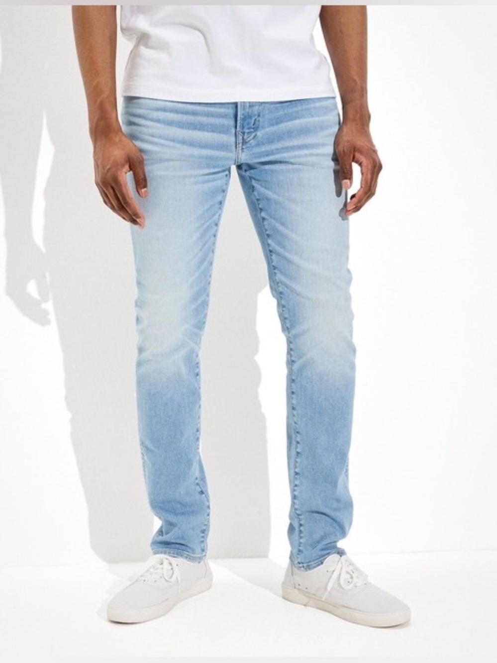 American Eagle AirFlex 360 Slim Straight Jeans Mens 28x28 Light Wash Stretch